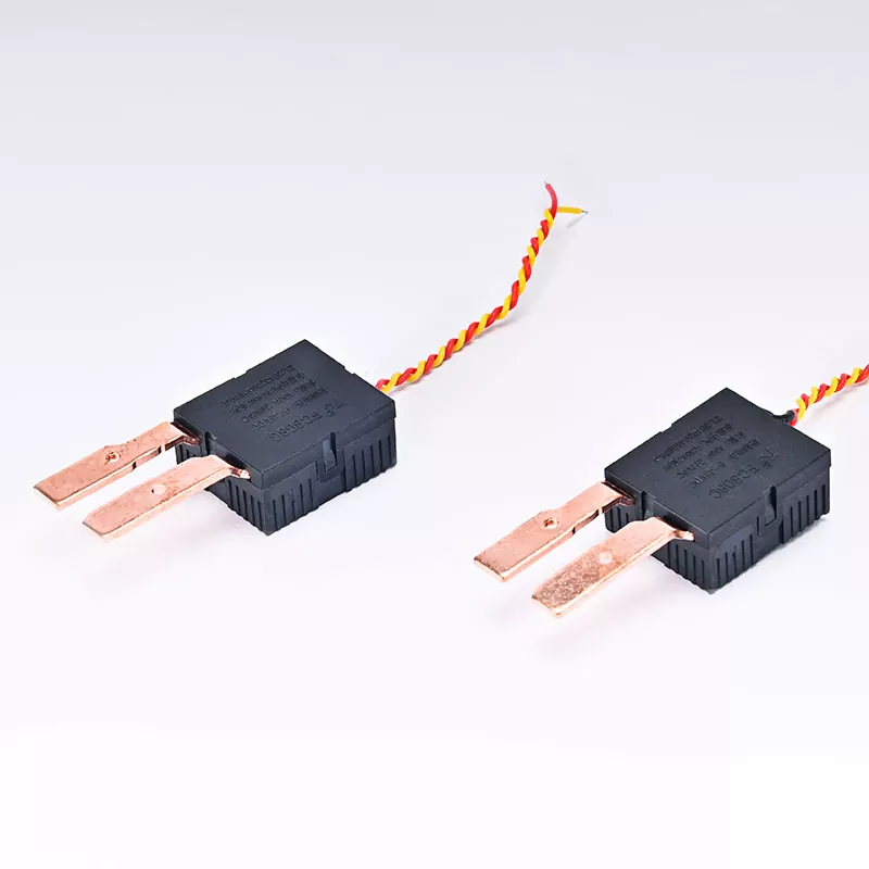 تھری فیز 7P ریل ٹائپ لیچنگ ریلے